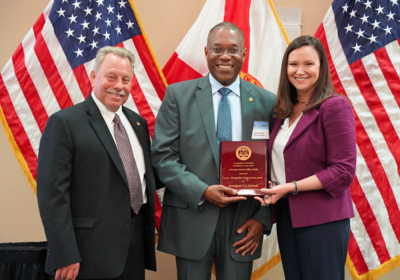 Investigator T.C. McIntosh Receives Award from Florida Attorney General
